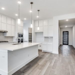 Apartment & make-ready