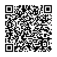 Scan to complete an estimate for Concierge cleaning